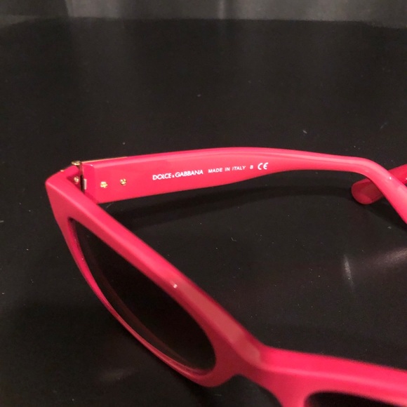 Red Dolce & Gabbana DG4309 Sunglasses - Picture 9 of 9